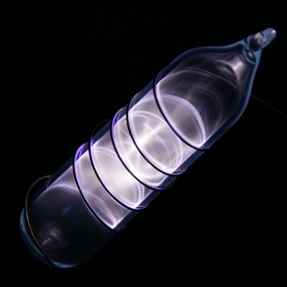 Vial of Glowing Ultrapure Krypton. Original size in cm: 1 x 5.