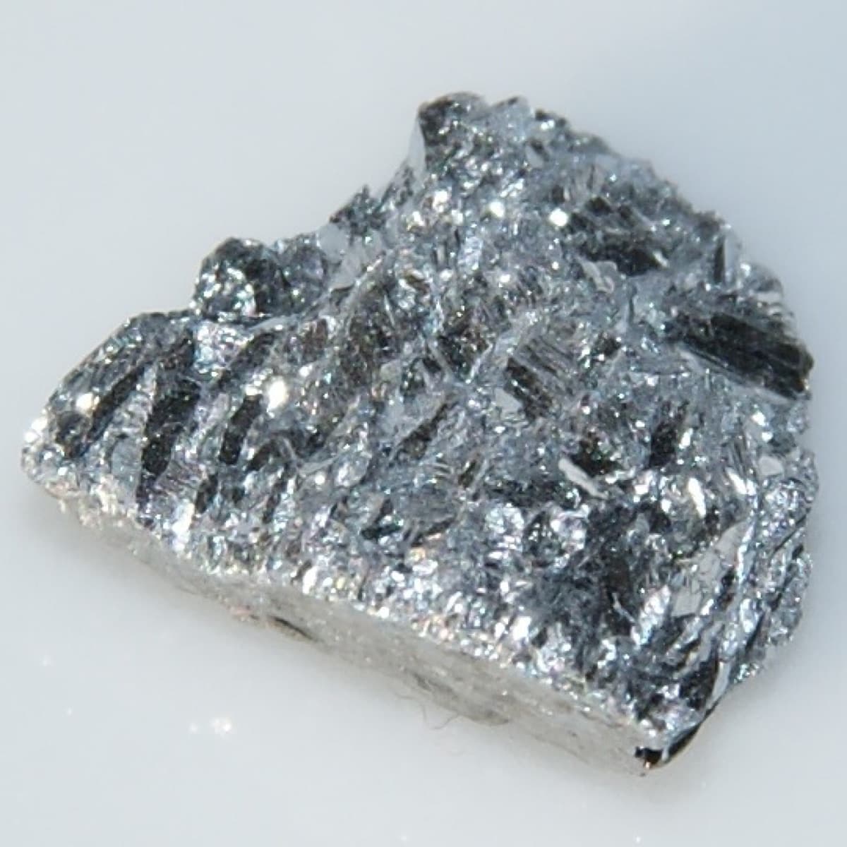 Antimony crystal, 2 grams, 1 cm